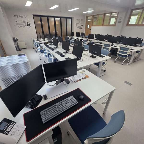 부안초 컴퓨터실_e